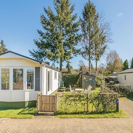 Vila 4-Pers. Chalet Met Eigen Parkeerplaats In Veluwe Putten Exteriér fotografie