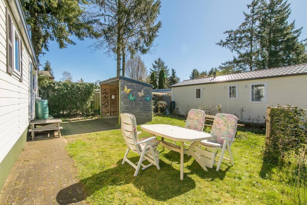 Vila 4-Pers. Chalet Met Eigen Parkeerplaats In Veluwe Putten Exteriér fotografie